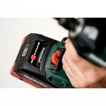 METABO SSW 18 LTX 550 BL akkuiskuruuvinväännin 18V (vihreä/musta, 2x LiHD 4,0Ah, Metabox-laatikossa)