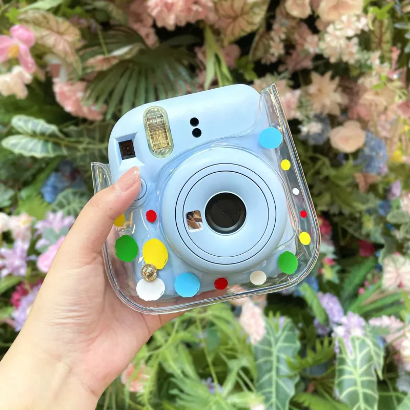 LOVEINSTANT kotelo pussukka Fujifilm Instax Mini 12 - Colorful Dots