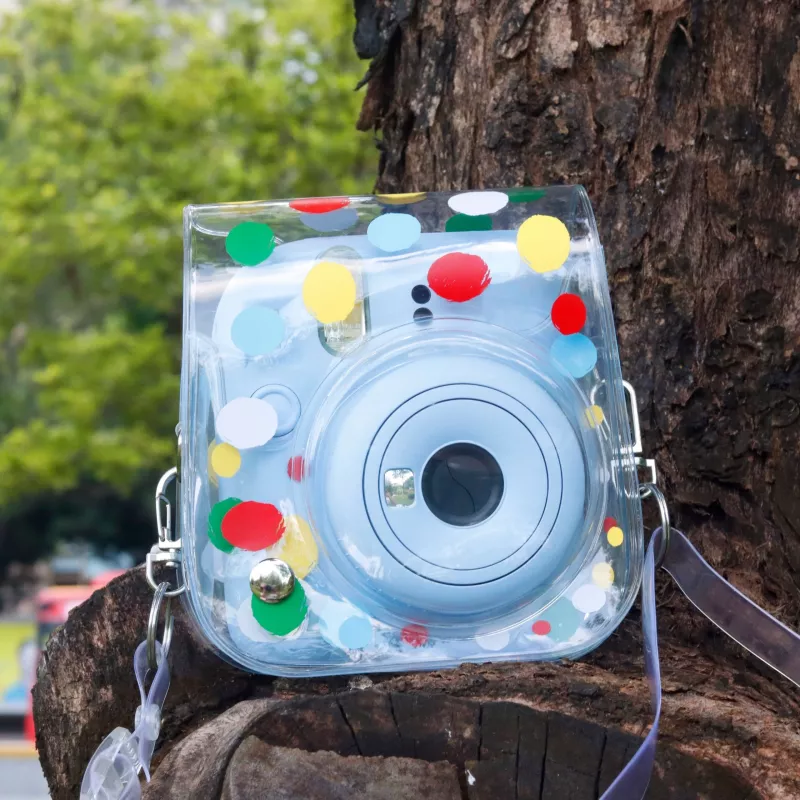 LOVEINSTANT kotelo pussukka Fujifilm Instax Mini 12 - Colorful Dots