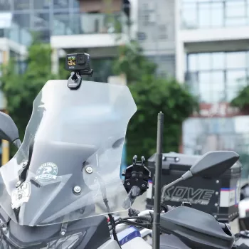 SUNNYLIFE imukuppiteline moottoripyörän tuulilasiin yhteensopiva GoPro SJCAM Xiaomi DJI Insta360 ZJ846-D