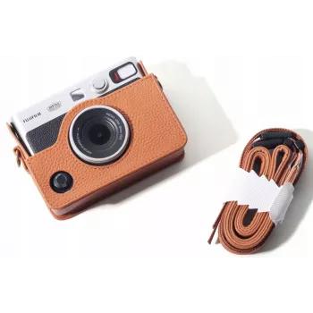 LOVEINSTANT 5-in-1 -sarja: suojakotelo + karkaistu lasi + 64 taskun valokuva-albumi + valokuvapussi + kehykset Fuji Instax Mini Evo / ruskea