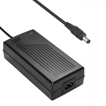 Akyga AK-EV-16 laturi 36 V (10S) Li-Ion-akuille (sähköpyörä / skootteri), 42 V / 2 A, 84 W, 5,5 x 2,5 mm