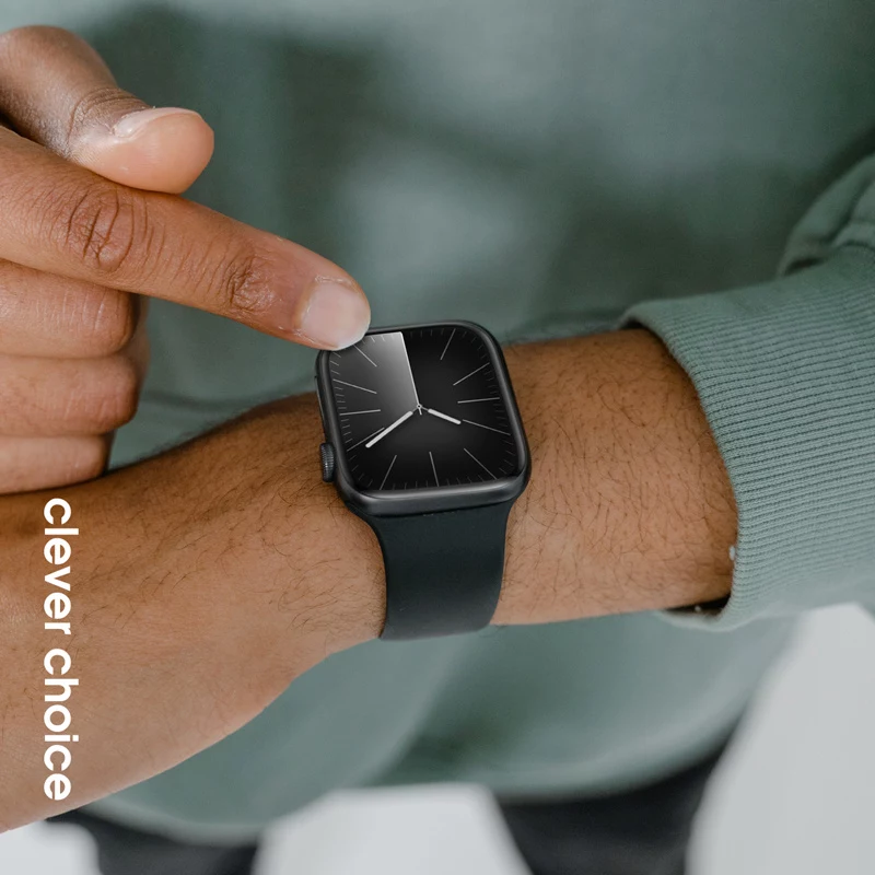 Crong Liquid Silicone ranneke Apple Watch 38/40/41/42 mm (musta)