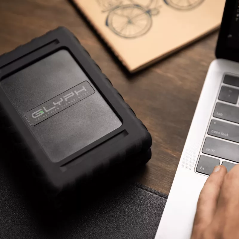 Glyph BlackBox Plus - 1000 GB - USB Type-C - 3.2 Gen 1 (3.1 Gen 1) - 560 MB/s - musta