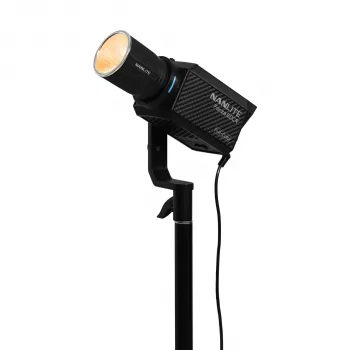 Nanlite Forza 60CR Full-Color RGBWW LED-spotvalo