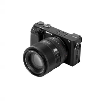 Viltrox AF 75mm F1.8 EVO -objektiivi Sony E