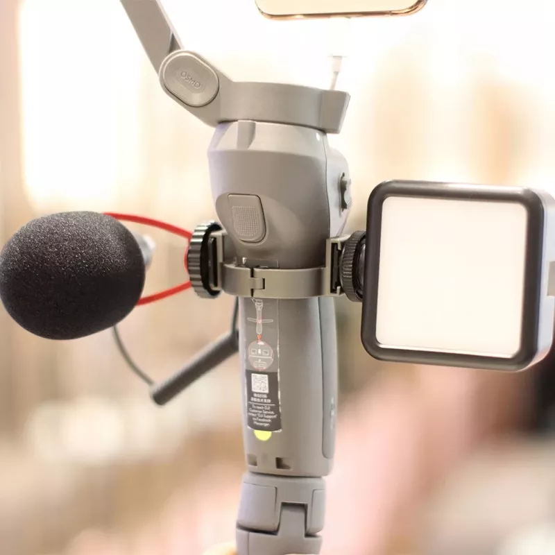Ulanzi R037 kylmäkenkäadapteri DJI Osmo Mobile 3:lle - musta