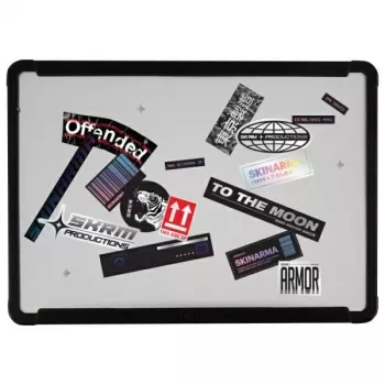 Skinarma Henko kova kotelo MacBook Air 13 tuumalle (2018-2020) - Frost Clear