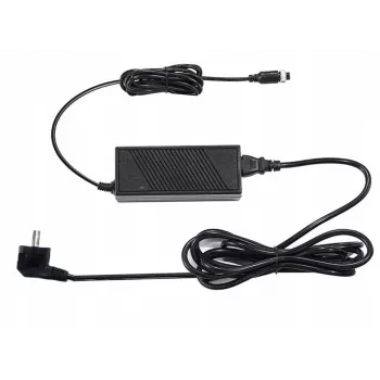 Ulanzi C120A1900632PI AC-virtasovitin 19V 6A 5-pin