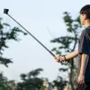 Ulanzi MT-57 selfie-tikku jalusta Bluetooth-kaukolaukaisimella, musta