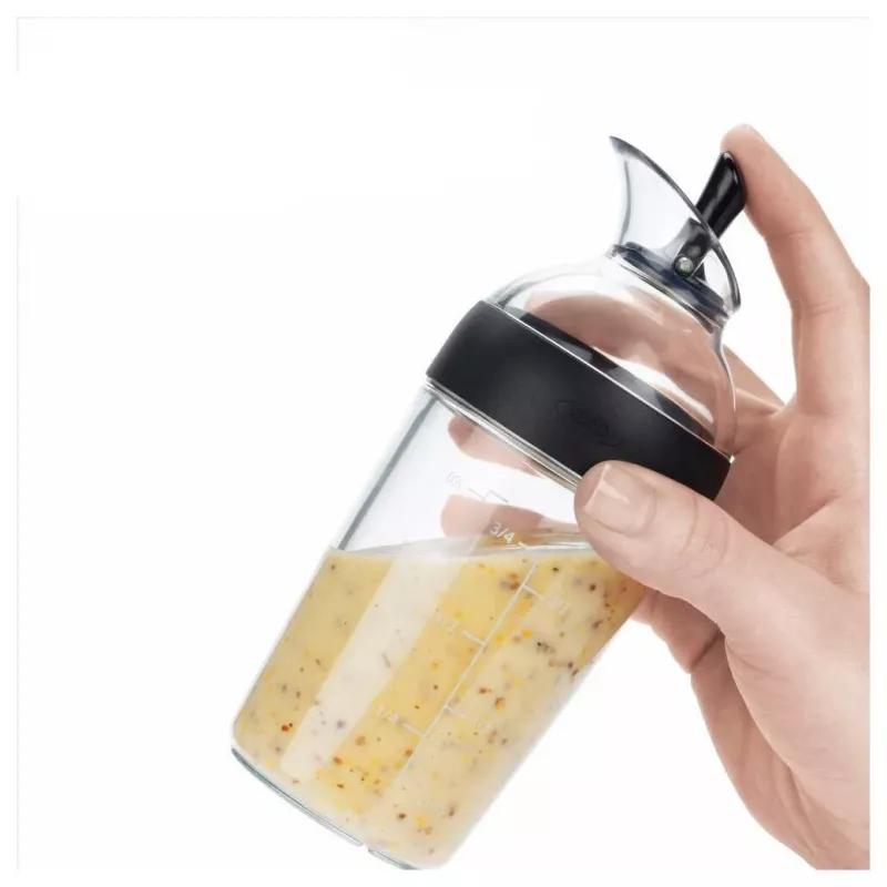 OXO Good Grips salaattikastikkeen ravistin 236 ml musta