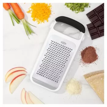 OXO Good Grips 2-in-1 yrttien ja vihannesten säilytysastia valkoinen