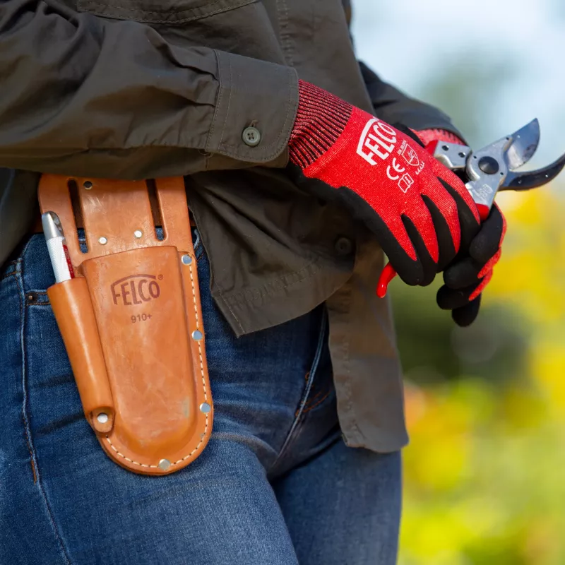 FELCO 910+ nahkakotelo puutarhasaksille