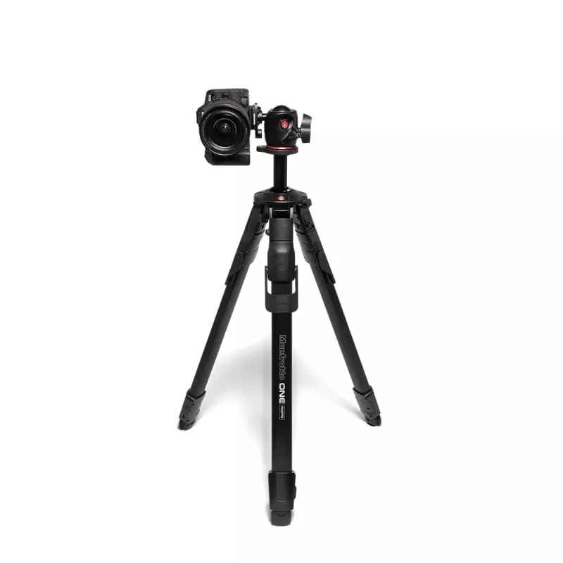 Manfrotto ONE Photo -jalusta kuulapäällä