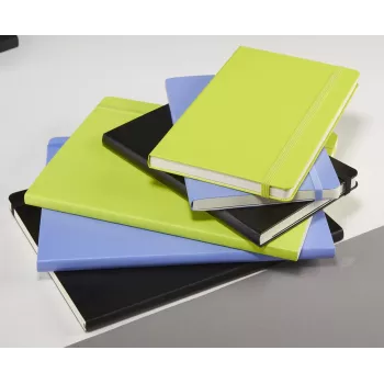 Moleskine Classic muistikirja, kova kansi, Large A4, viivoitettu, musta