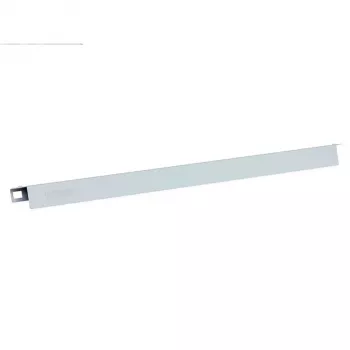 TRITON 48,30 cm 19 tuuman kaappivalopaneeli magneettikiinnityksellä
