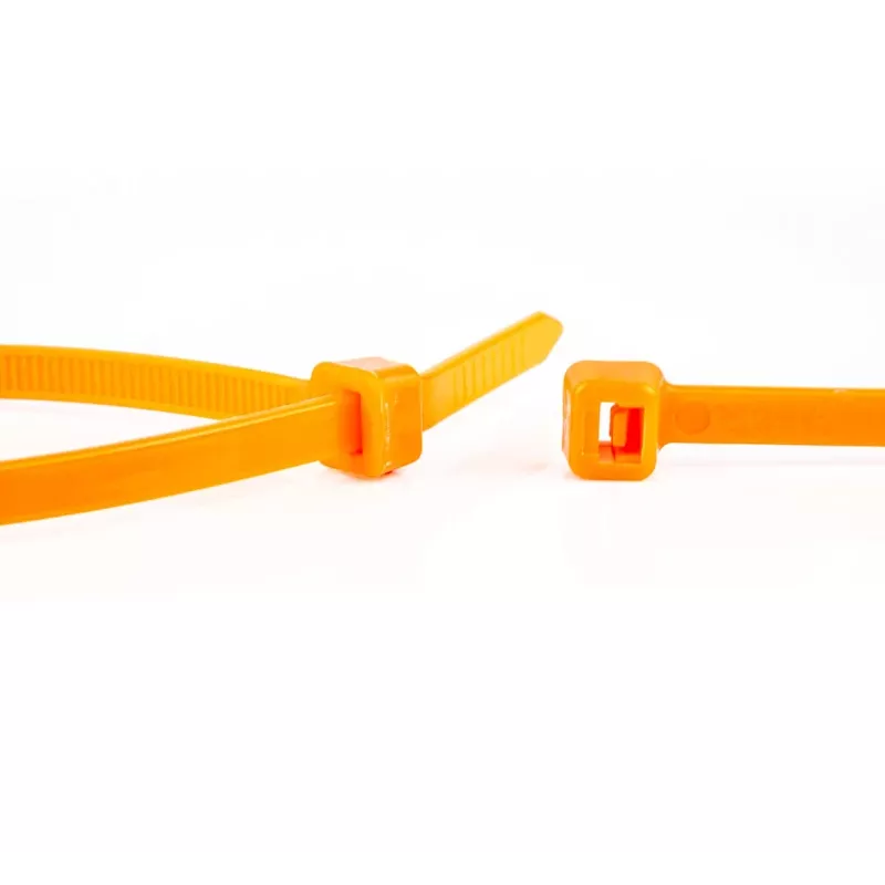 WKK oranssi nylon-nippuside 370x4,8 mm 100 kpl (110226371)