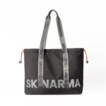 SKINARMA Fardel Sling-laukku musta