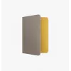 UNIQ Belmont RFID-passintasku, Green & Ivory