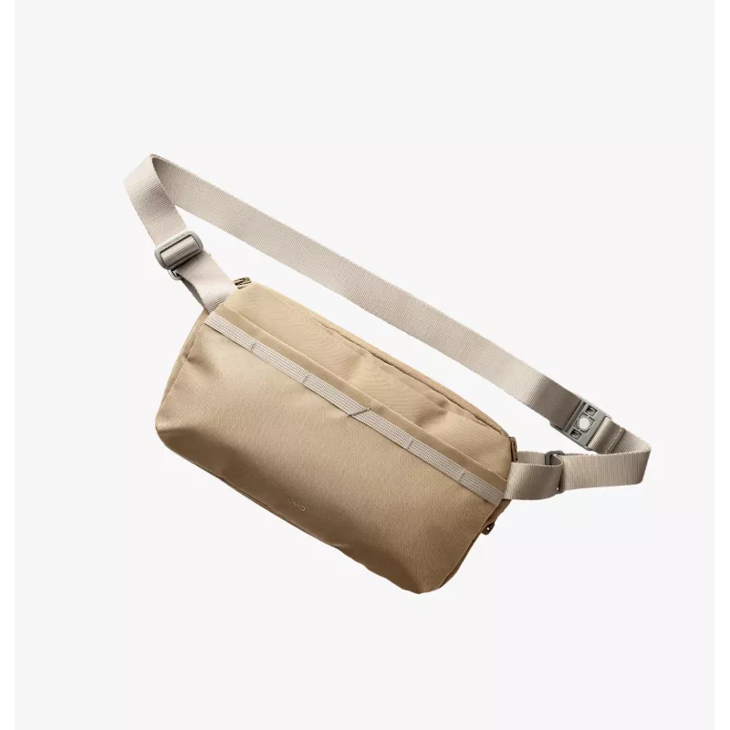 UNIQ Denver 5L Crossbody Bag sininen