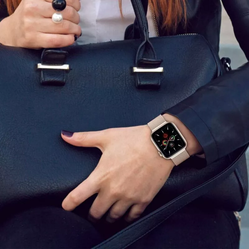 TECH-PROTECT Milanese Loop Apple Watch 4 / 5 / 6 / 7 / 8 / 9 / SE (38 / 40 / 41 mm), Starlight