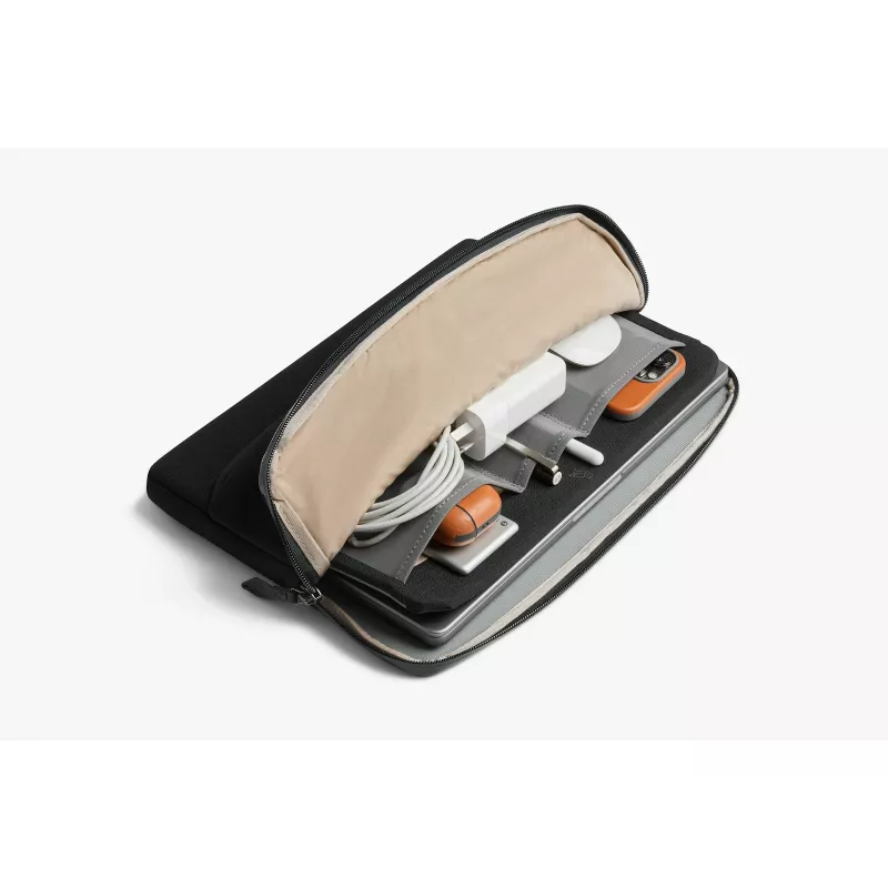 Bellroy Laptop Caddy 16 - musta