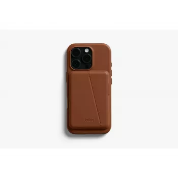 Bellroy Leather Case with Magnetic Wallet for iPhone 16 Pro, ruskea