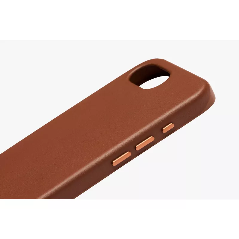 Bellroy Leather Case iPhone 16e:lle, ruskea