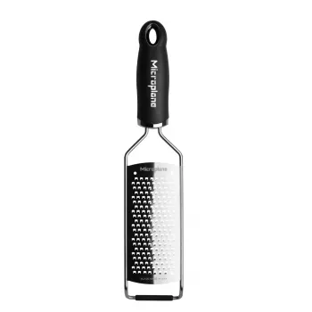 Microplane Gourmet -karkearaastin musta