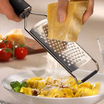 Microplane Gourmet -raastin Star Blade musta