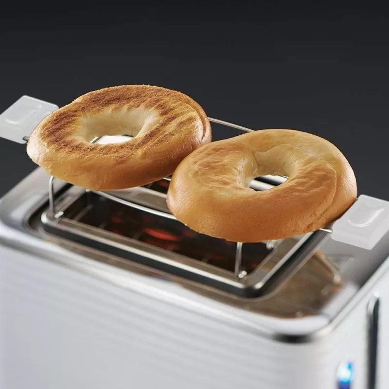 Russell Hobbs Inspire White -leivänpaahdin 24370-56