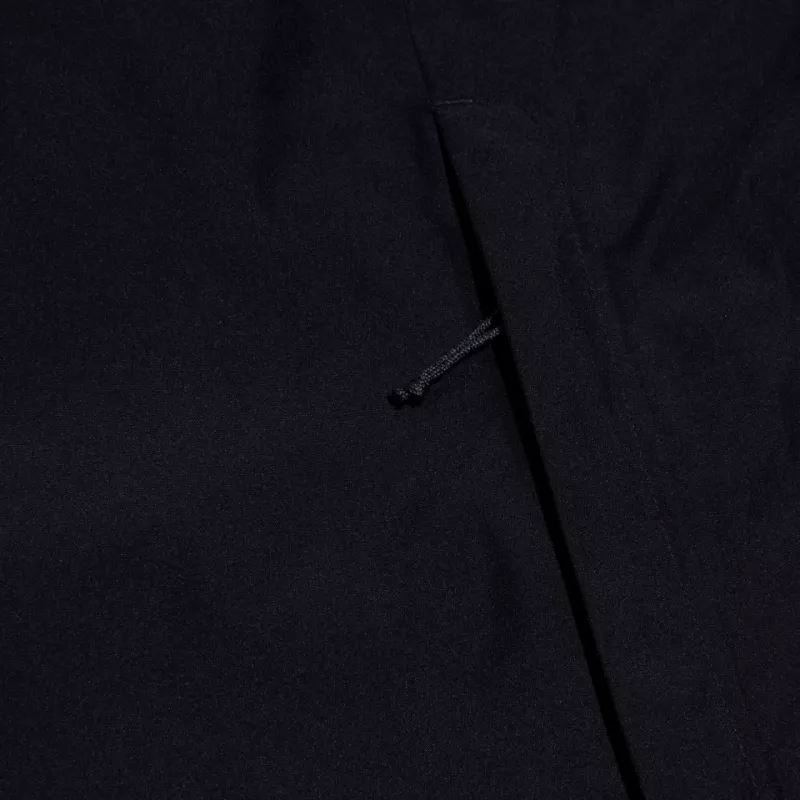 BERGHAUS Deluge Pro 3.0 miesten sadetakki, koko M, musta