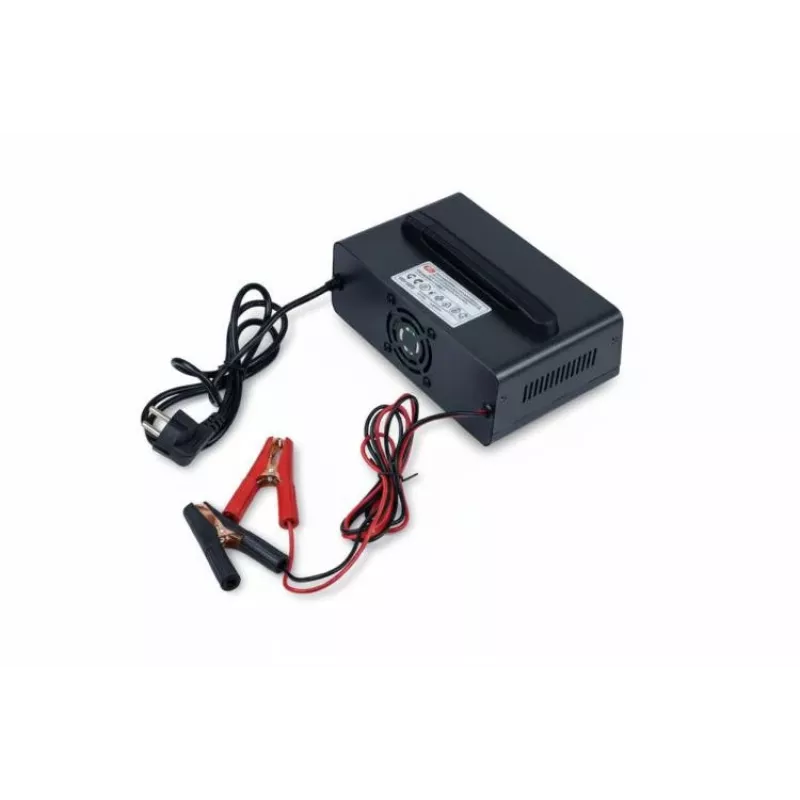 VOLT POLSKA Smart Charger 12V/24V 15A A20 musta