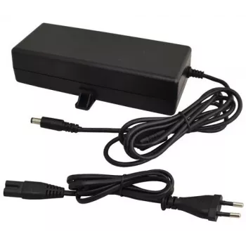 Pulsar PSD12070 pöytämallinen hakkurivirtalähde 12V/7A 84W CCTV-käyttöön