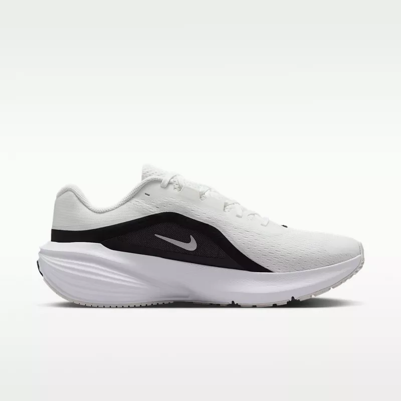 Nike Downshifter 14 miesten juoksukengät valkoinen/musta 38.5 EU