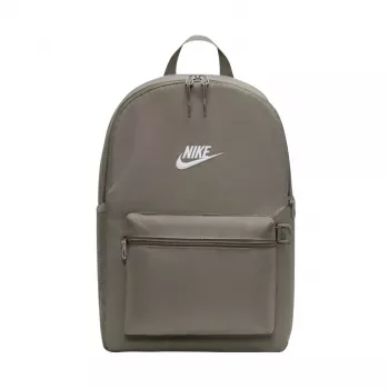 Nike Heritage 2.0 reppu oliivi IB4343 320