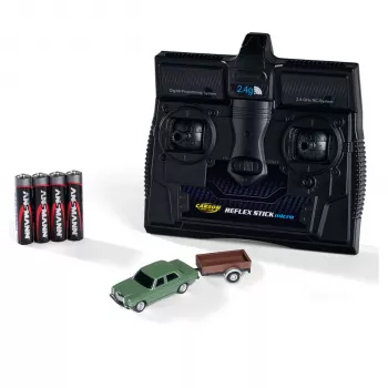 Carson 1:87 Mercedes-Benz 200/8 perävaunulla 2.4G 100% RTR vihreä