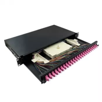 LogiLink 19 tuuman 1U 24-porttinen LC duplex OM4 monimuoto kuitujatkosrasia patchpanel, musta