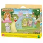 EPOCH Sylvanian Families Adventure Kindergarten keinu ja figuuri