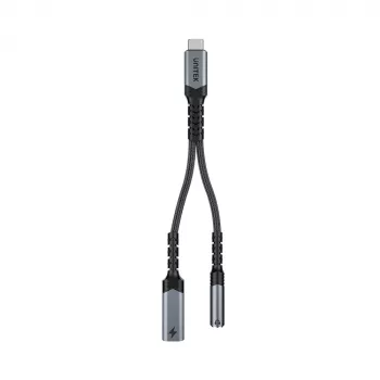 UNITEK USB-C - 3,5 mm äänisovitin PD:llä