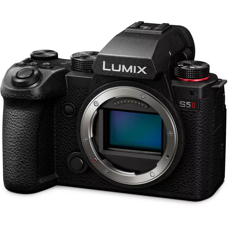 Panasonic Lumix DC-S5 Mark II järjestelmäkamera Lumix S 50mm f/1.8 objektiivilla - musta