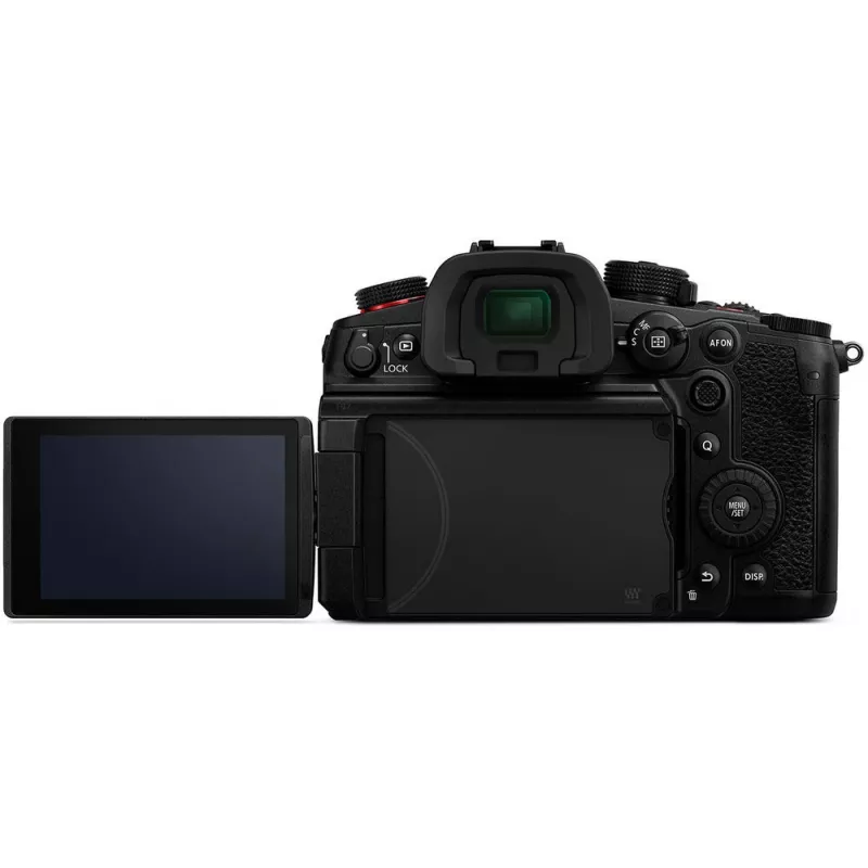 Panasonic Lumix DC-GH7 kamera ja objektiivi 12-60mm f/3.5-5.6 (DC-GH7ME)