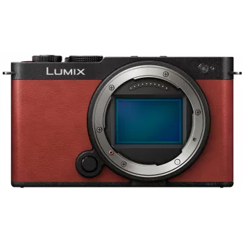 Panasonic Lumix DC-S9E-R täysikokoinen järjestelmäkamera (vain runko), punainen