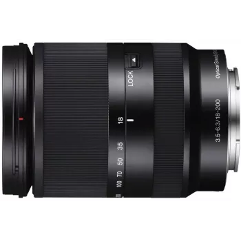 Sony E 18-200mm f/3.5-6.3 OSS LE objektiivi