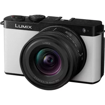 Panasonic Lumix DC-S9 kamera ja objektiivisarja 18-40mm, savunvalkoinen (DC-S9NE-W)