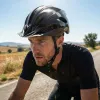 Kask Speed kiiltävä musta kypärä LED-valolla, koko M (54-58 cm) Vayoxilta