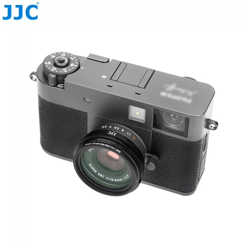JJC LH-JXHALF vastavalosuoja 37 mm suodatinadapterirenkaalla Fujifilm X Half -malliin, musta