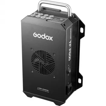 Godox TP-P600KIT latauslaukku 8 TP-sarjan RGBWW LED-pikseliputkelle rullilla ja ulosvedettävällä kahvalla