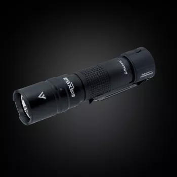 MacTronic Black Eye X52 THH0080 käsitaskulamppu