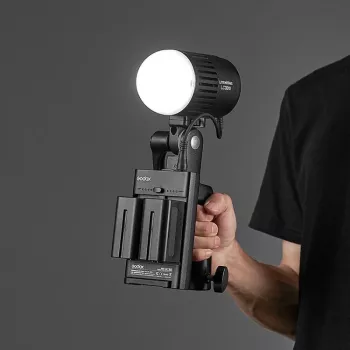 Godox ML-AK tarvikesetti ML-sarjan LED-valoille (diffuusorikupu, silikonidiffuusori, miniheijastin, hunajakenno, värisuodatin)